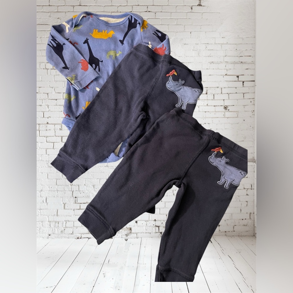12 Month Boys Bundle - Picture 6 of 8